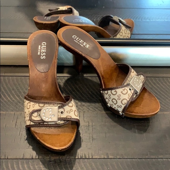 Guess Heels - Picture 1 of 6